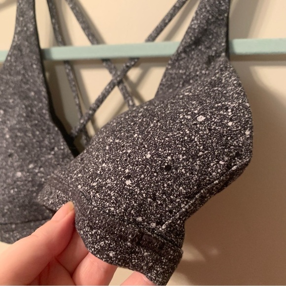 Lululemon Full Freedom Bra Nulu Luminesce Splatter White Black 4 - Picture 8 of 9